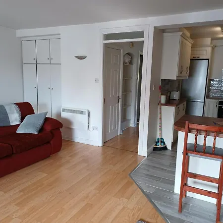 Daire Newcastlecourt3 Galway